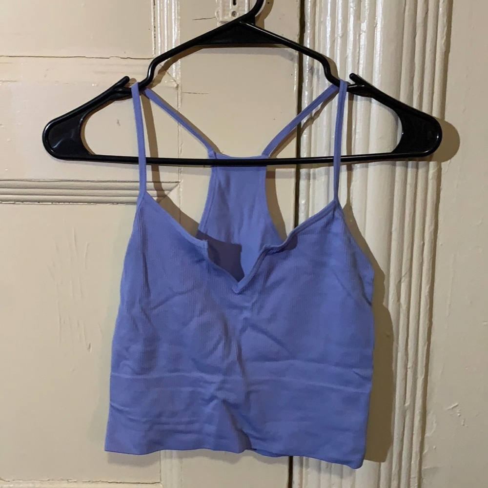 v neck tank <3